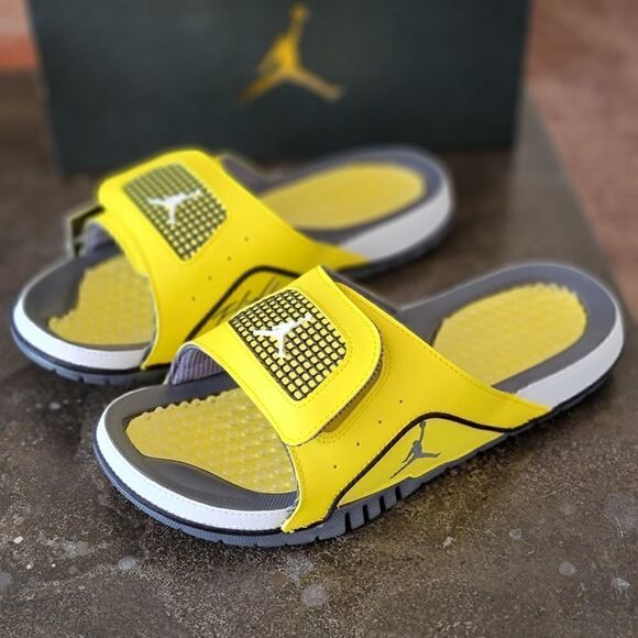 Air Jordan IV 4 OG Retro Lightning Yellow Cool Gray Men\'s 9 DN4238-701 Brand New main image 6